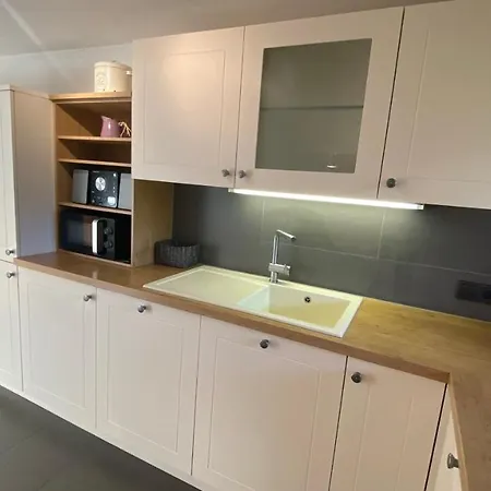 アパート Irmis Garden *