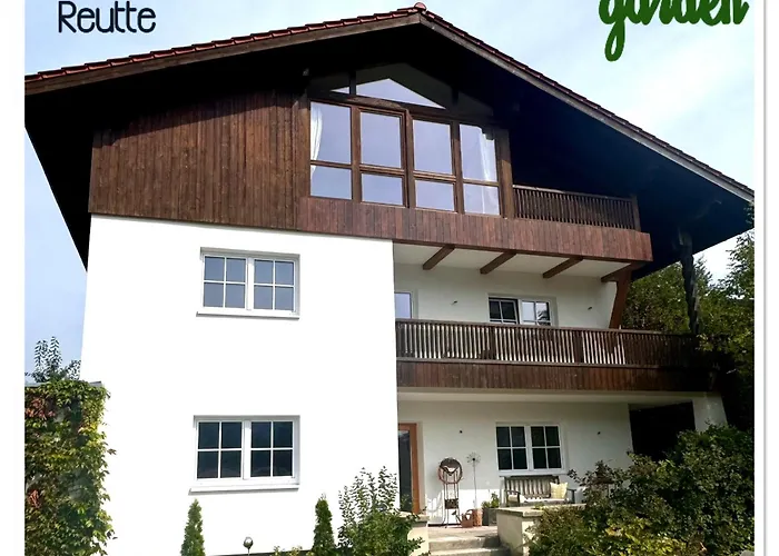 Irmis Garden アパート *