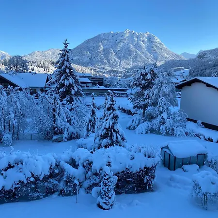 Irmis Garden Διαμέρισμα *